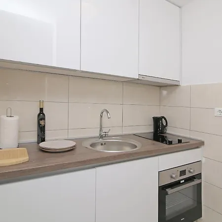 Kenova Apartamento *