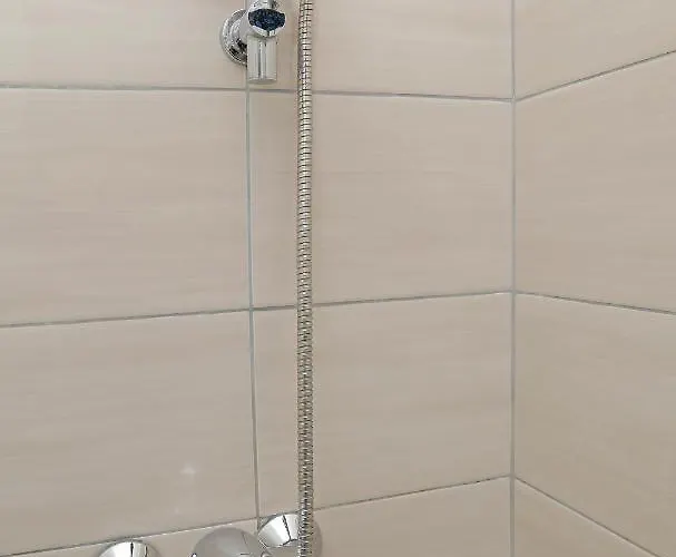 Apartament Kenova *